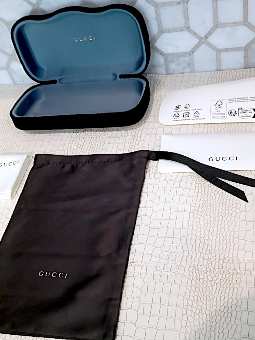 Rare Brand New Jumbo Size Black Velvet Sunglass Case w/ Pouch and Cloth - Picture 12 of 16